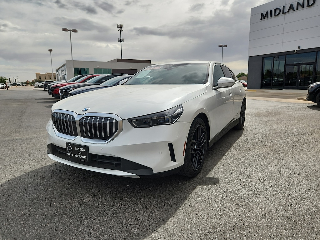 Used 2024 BMW 530i Sedan