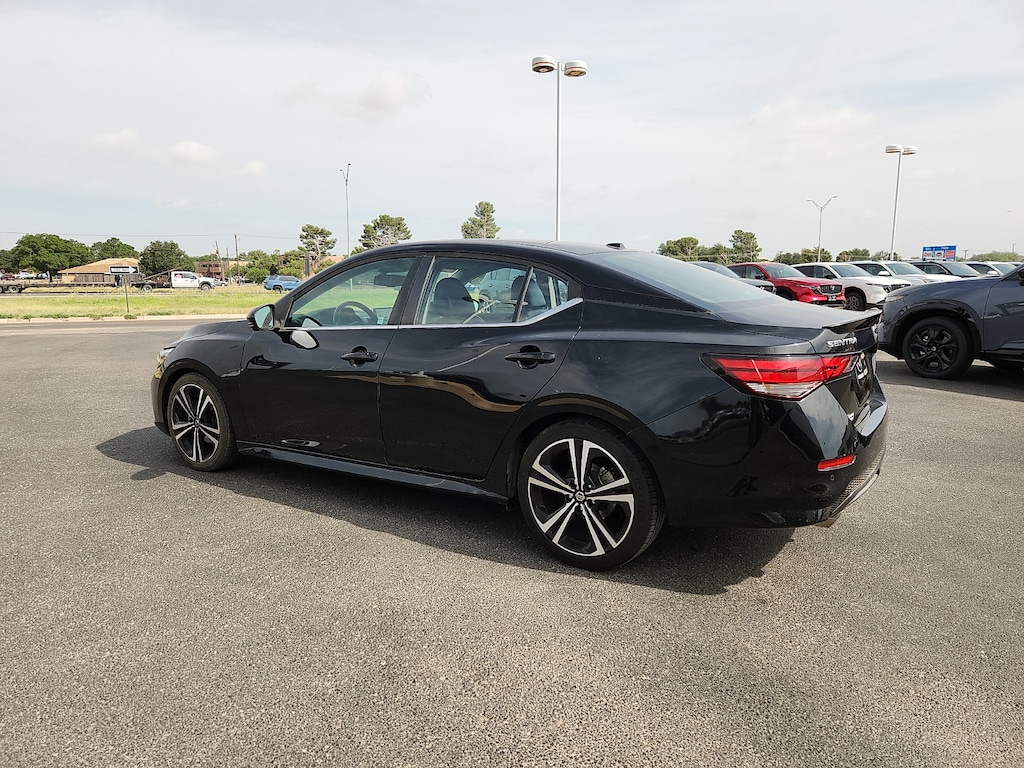 Used 2021 Nissan Sentra SR Sedan