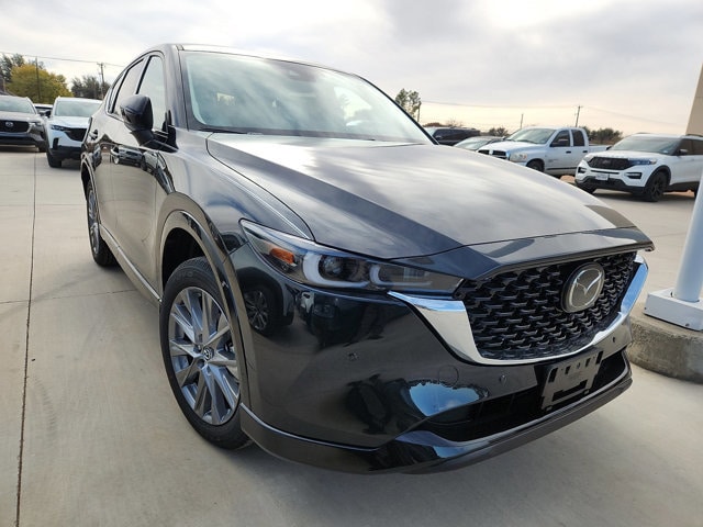 2025 Mazda CX-5 S Premium Plus package's photo