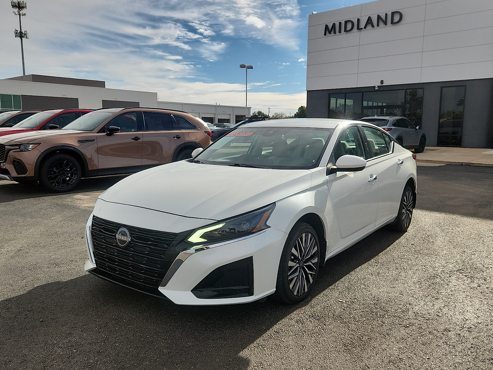 Used 2023 Nissan Altima 2.5 SV Sedan