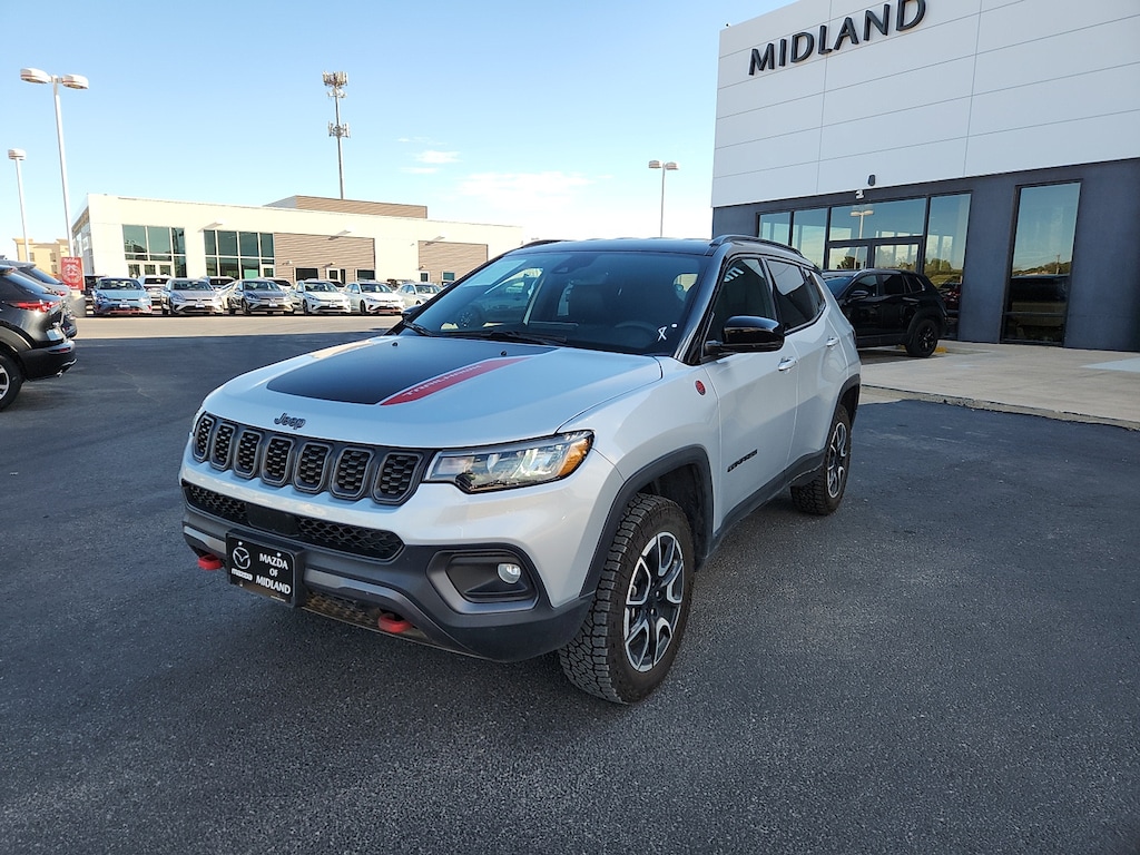 Used 2024 Jeep Compass Trailhawk SUV