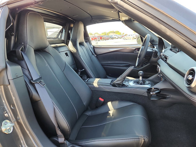 2026 Mazda MX-5 GT - Photo 15