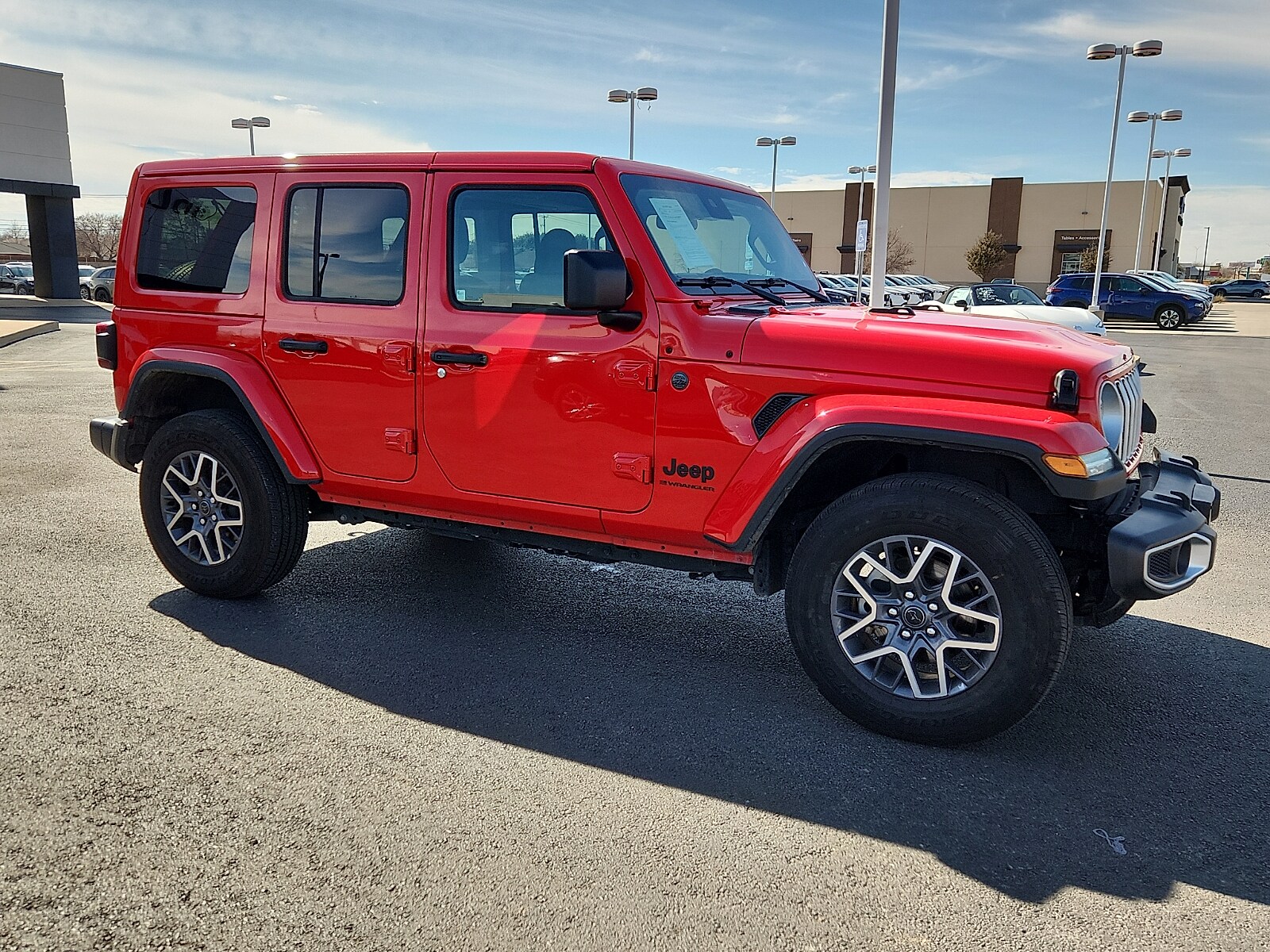 2025 Jeep Wrangler 4-Door Sahara - Photo 8