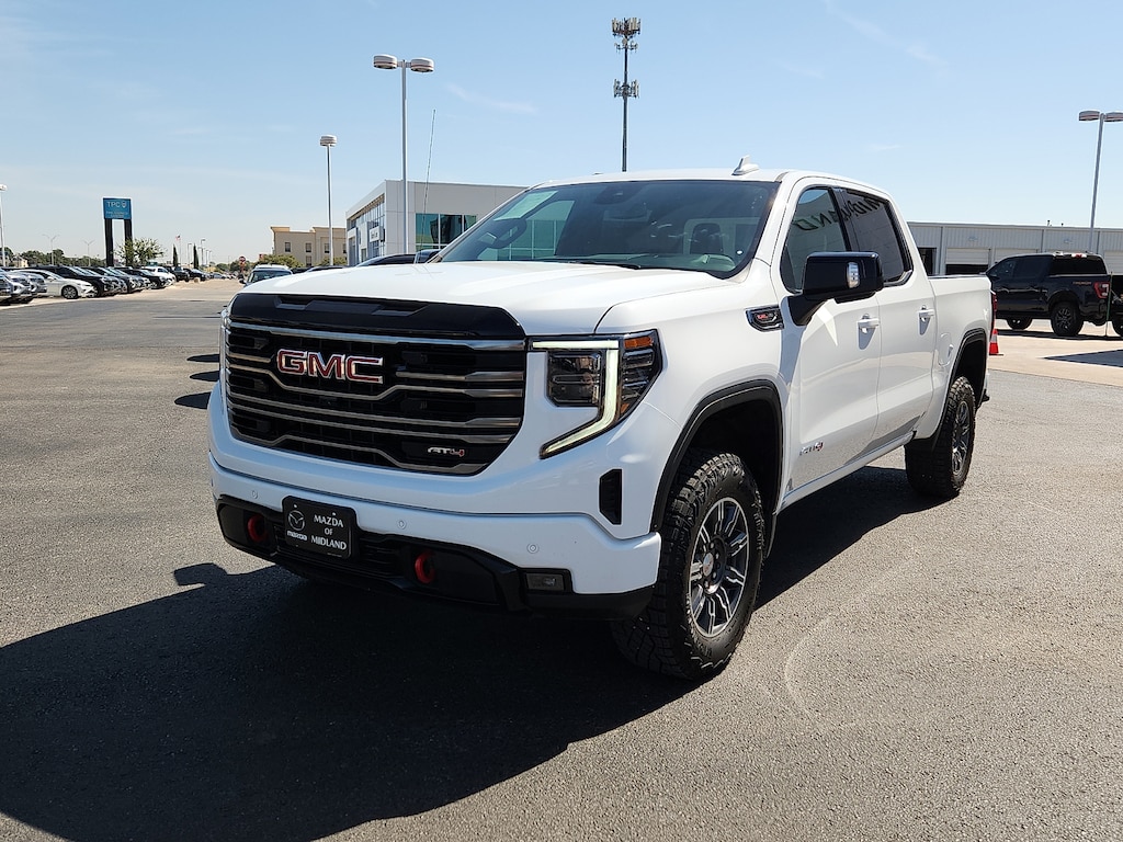 Used 2025 GMC Sierra 1500 AT4 Truck Crew Cab