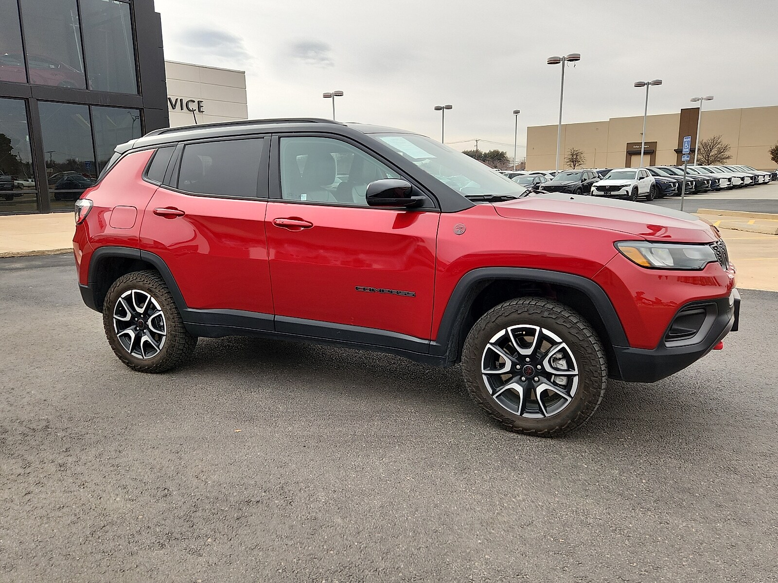 2025 Jeep Compass Trailhawk - Photo 8