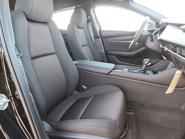 2026 Mazda Mazda3 S - Photo 15