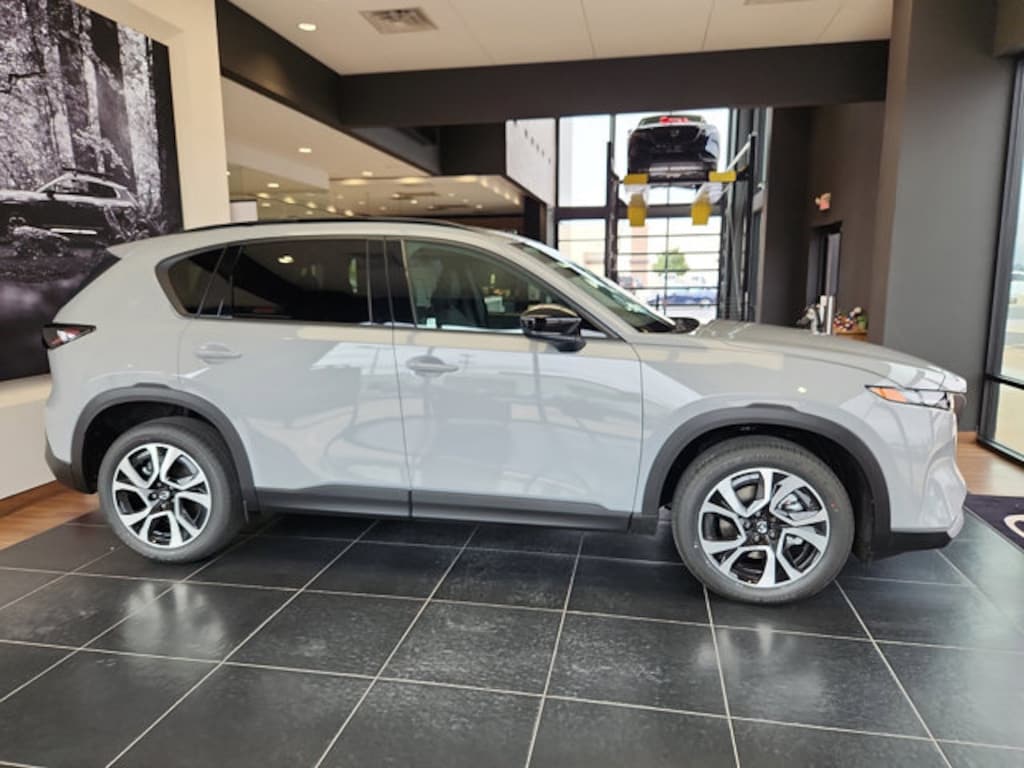 New 2026 Mazda CX-5 2.5 S Preferred AWD Sport Utility
