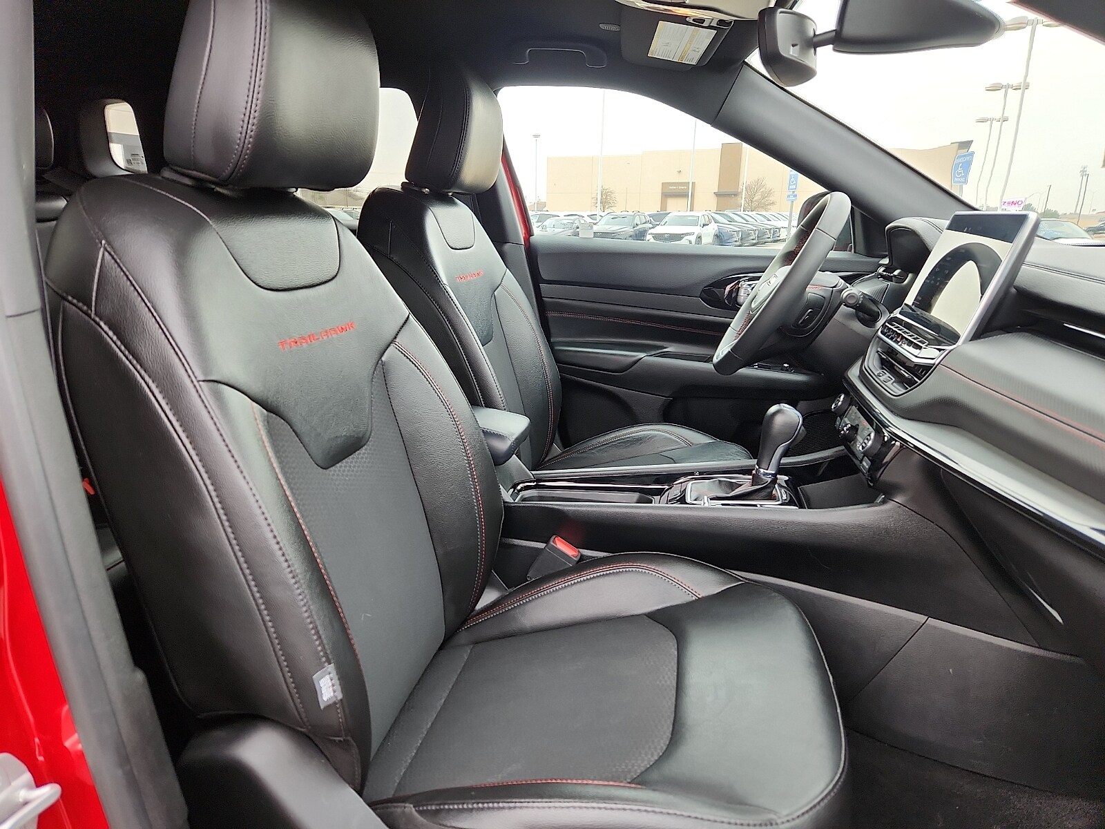 2025 Jeep Compass Trailhawk - Photo 15