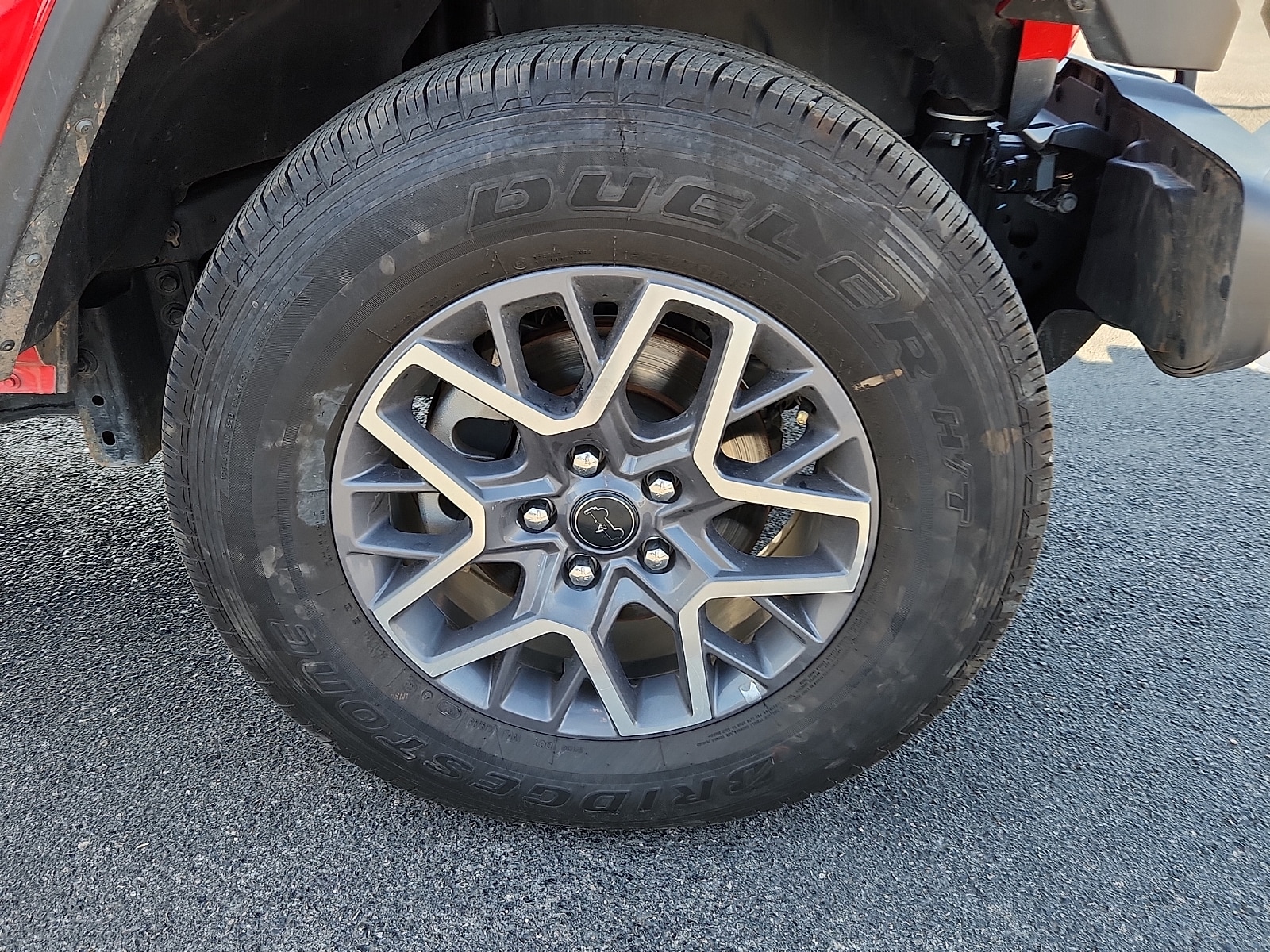 2025 Jeep Wrangler 4-Door Sahara - Photo 9