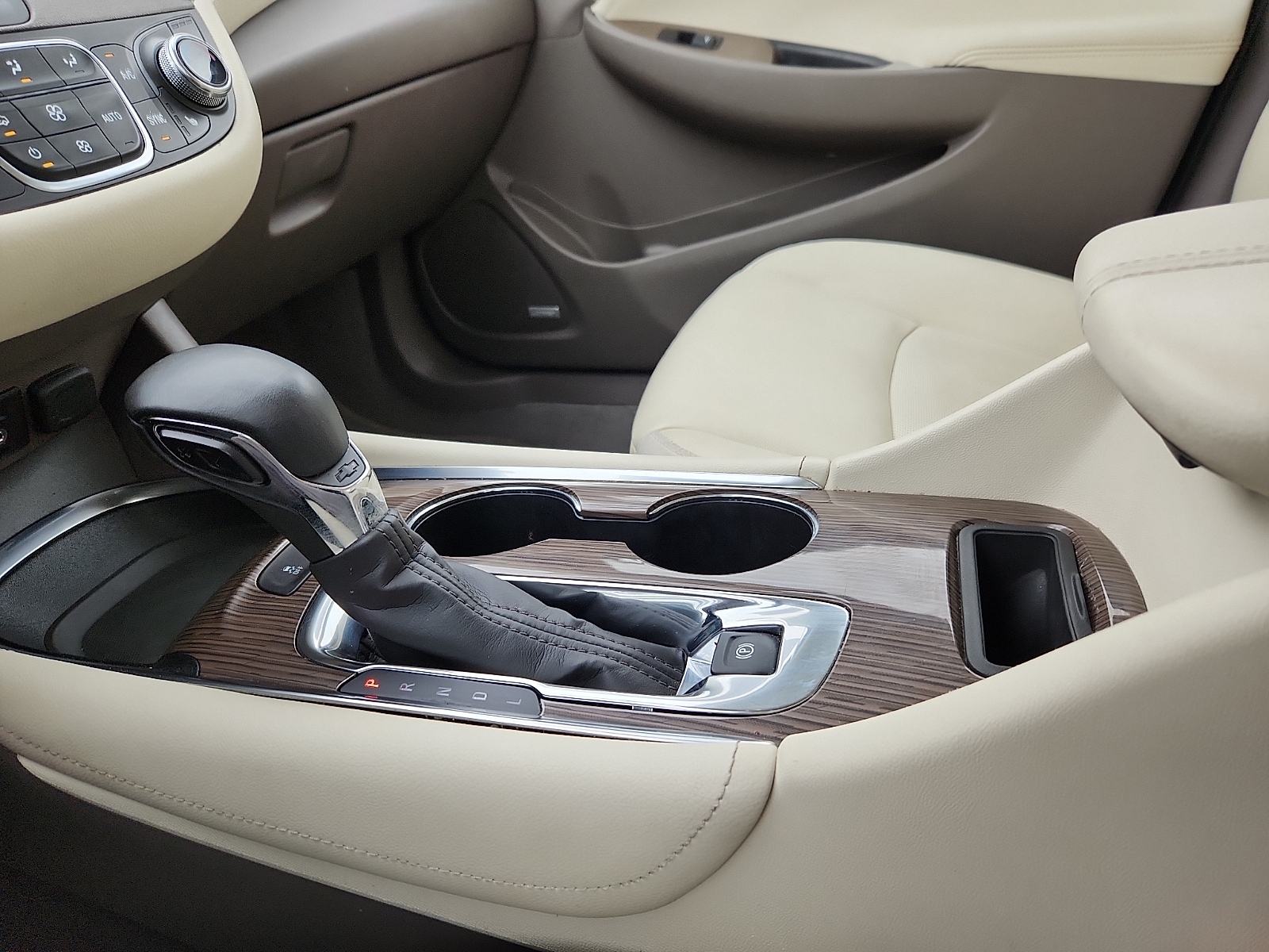 2024 Chevrolet Malibu 2LT - Photo 20