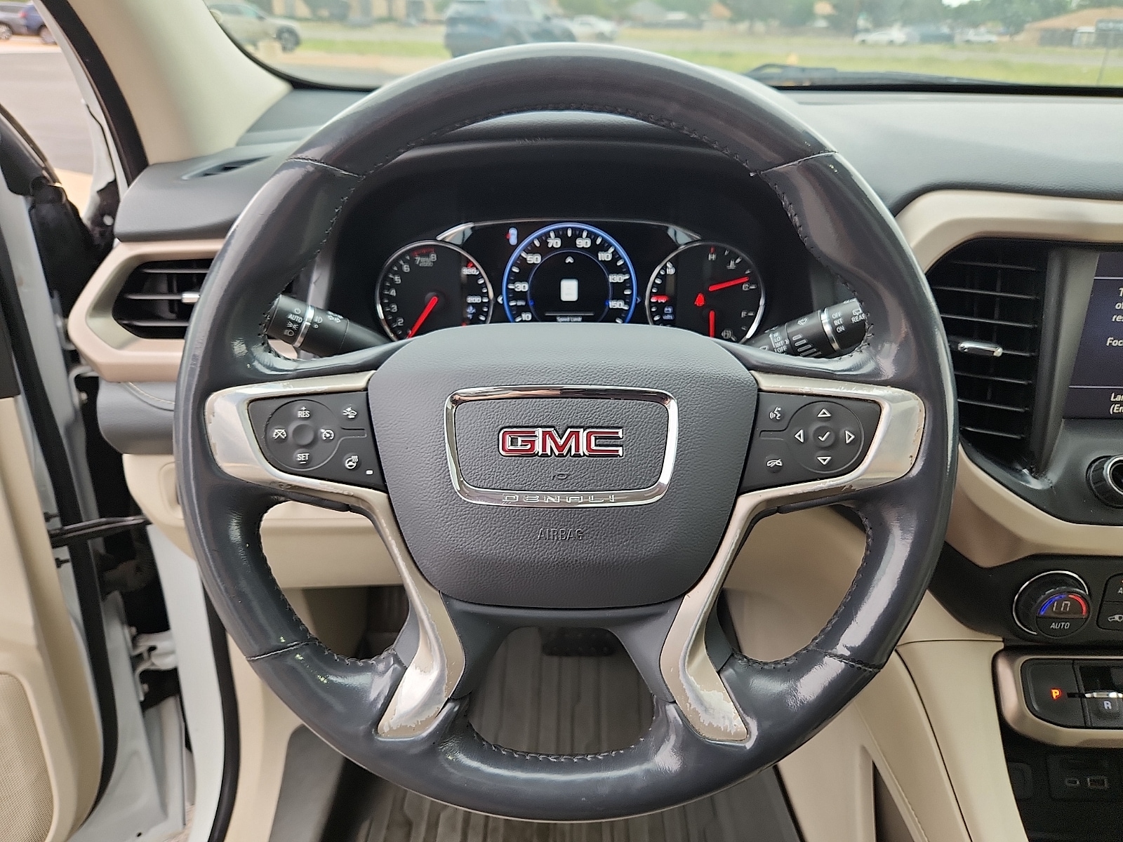 2022 GMC Acadia Denali - Photo 16
