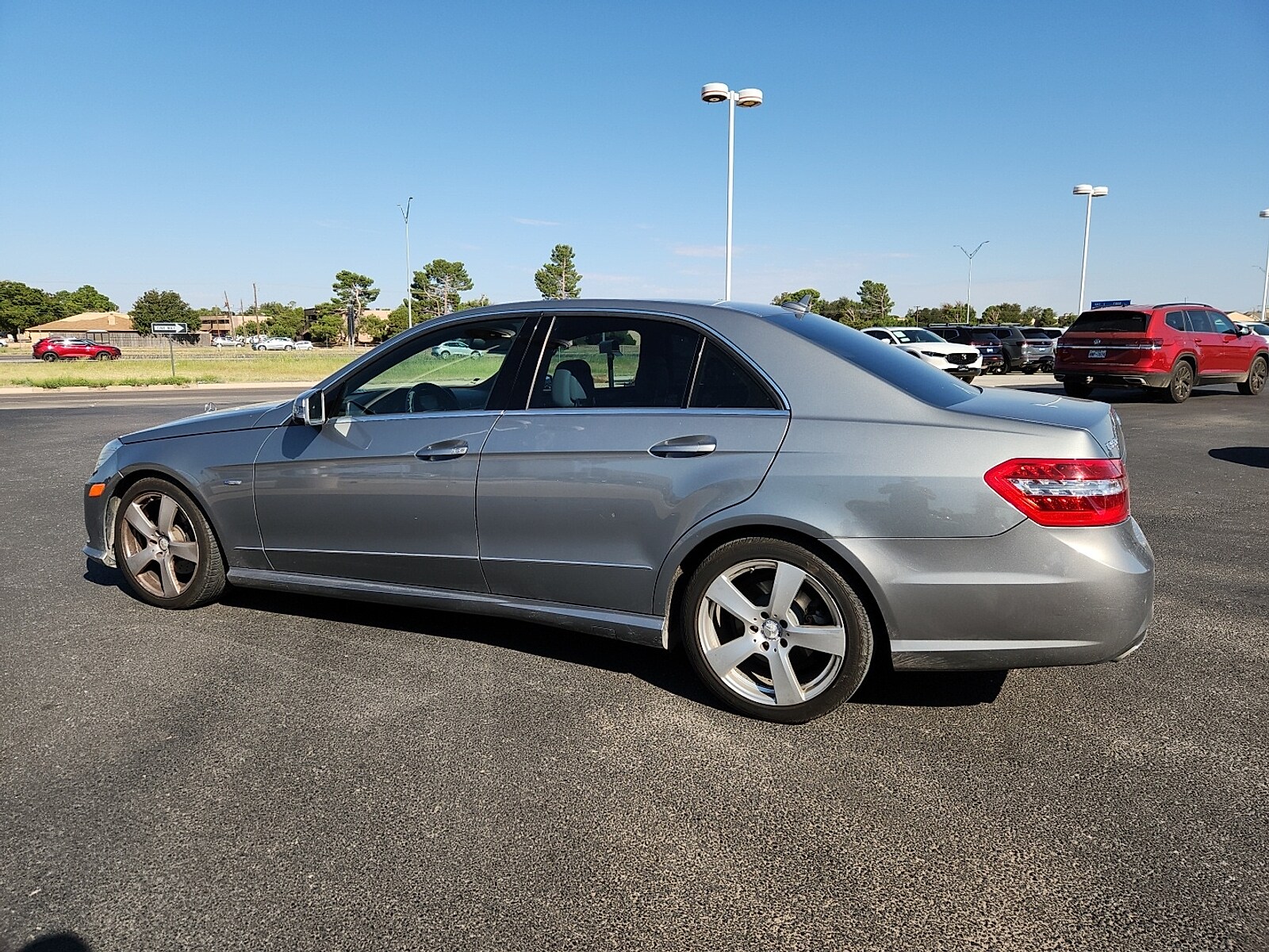 2012 Mercedes Benz E 350 Sedan photo 2