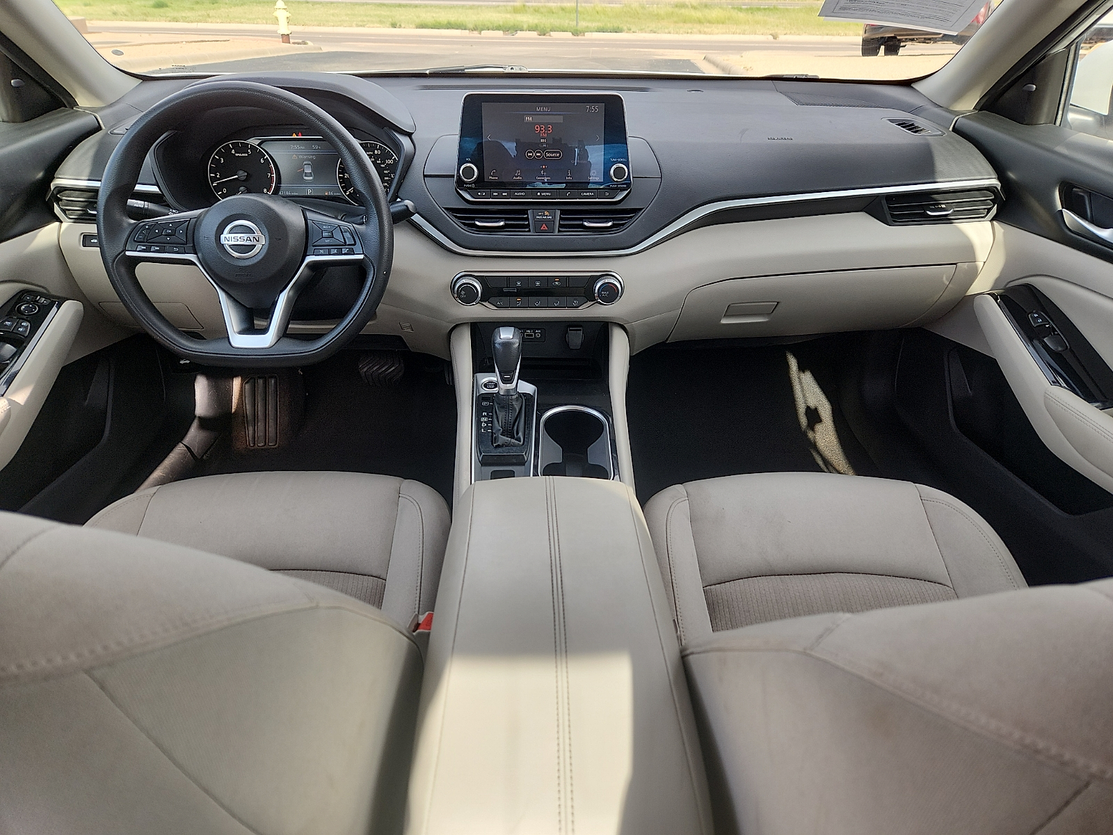 2023 Nissan Altima SV - Photo 10