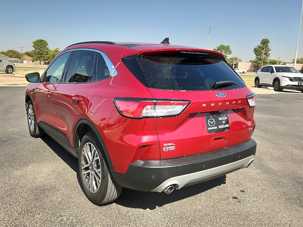 Used 2021 Ford Escape SEL Hybrid SUV