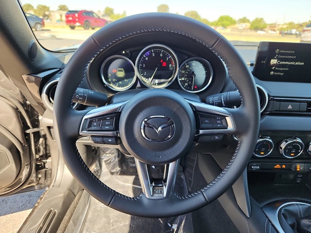 2026 Mazda MX-5 GT - Photo 16