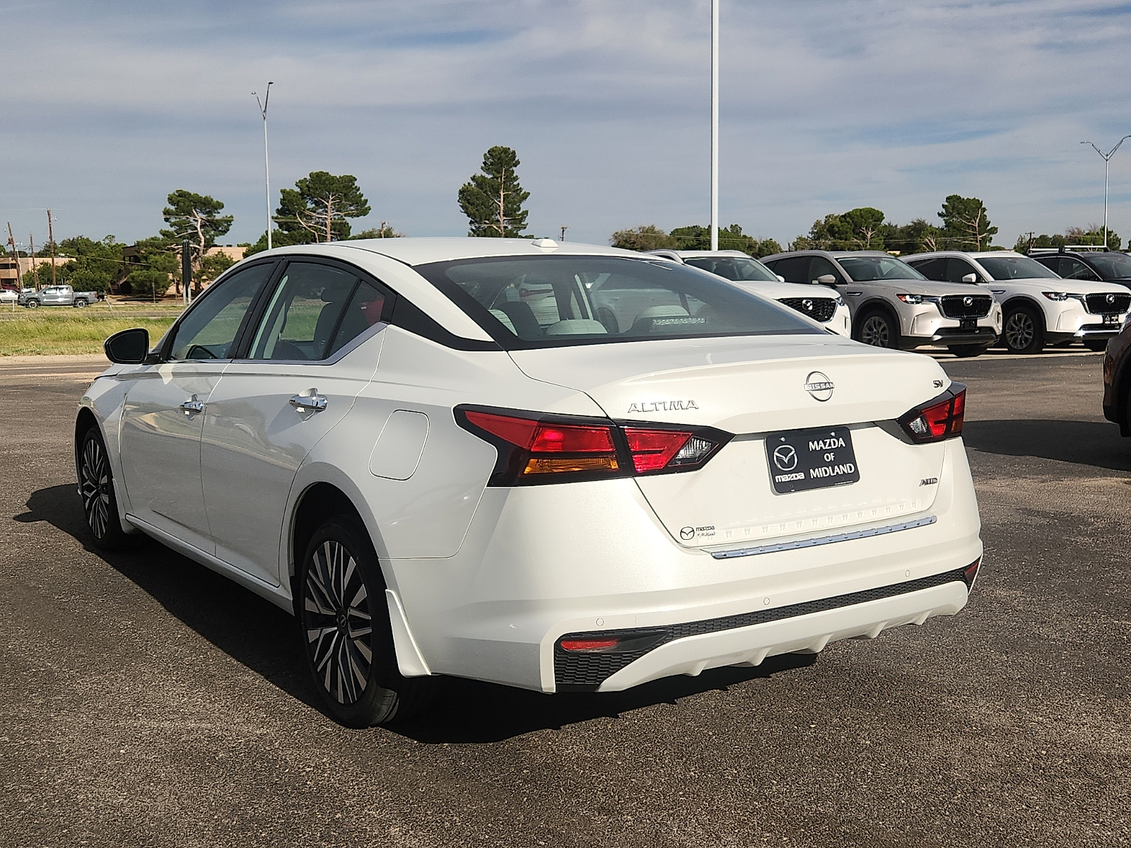 Used 2023 Nissan Altima 2.5 SV Sedan