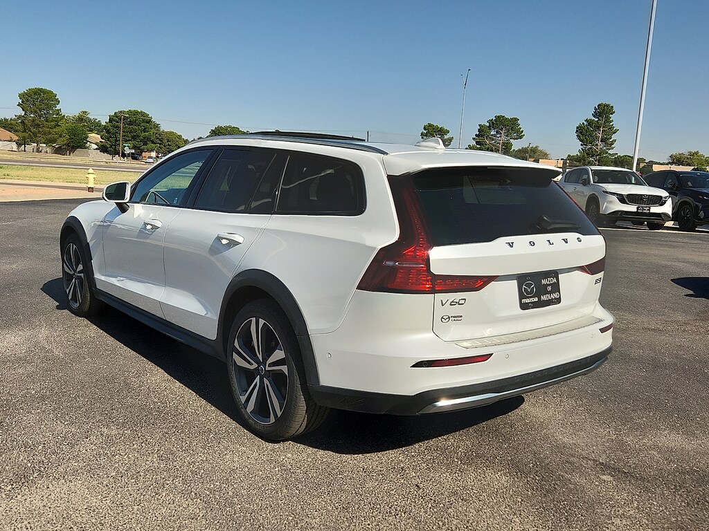 Used 2025 Volvo V60 Cross Country B5 Plus Wagon