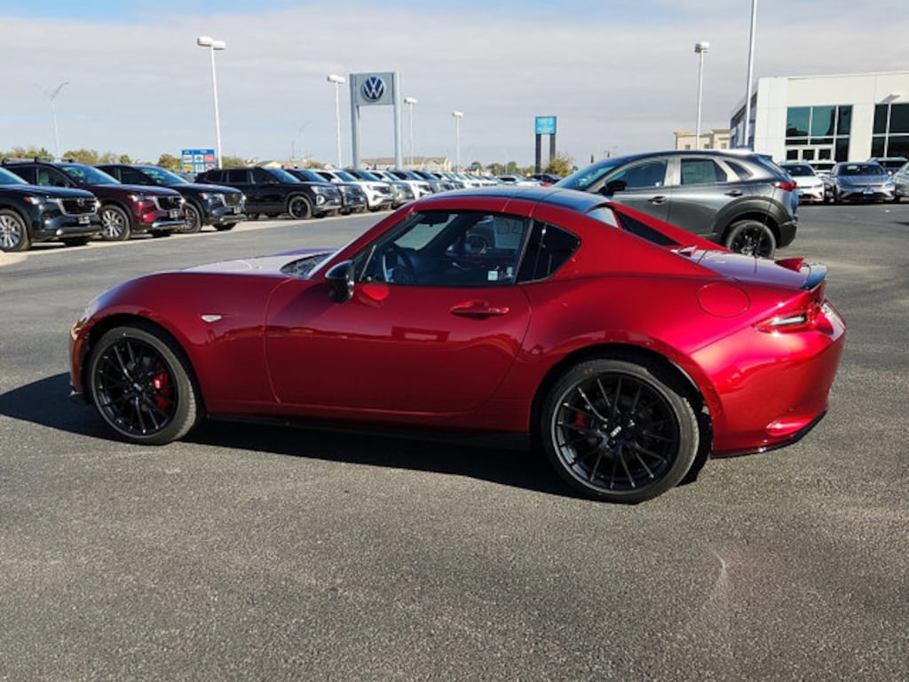 New 2025 Mazda MX-5 Miata RF Club CONVERTIBLE
