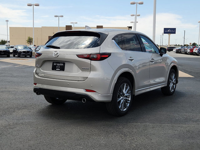 2025 Mazda CX-5 S Premium Plus package - Photo 5