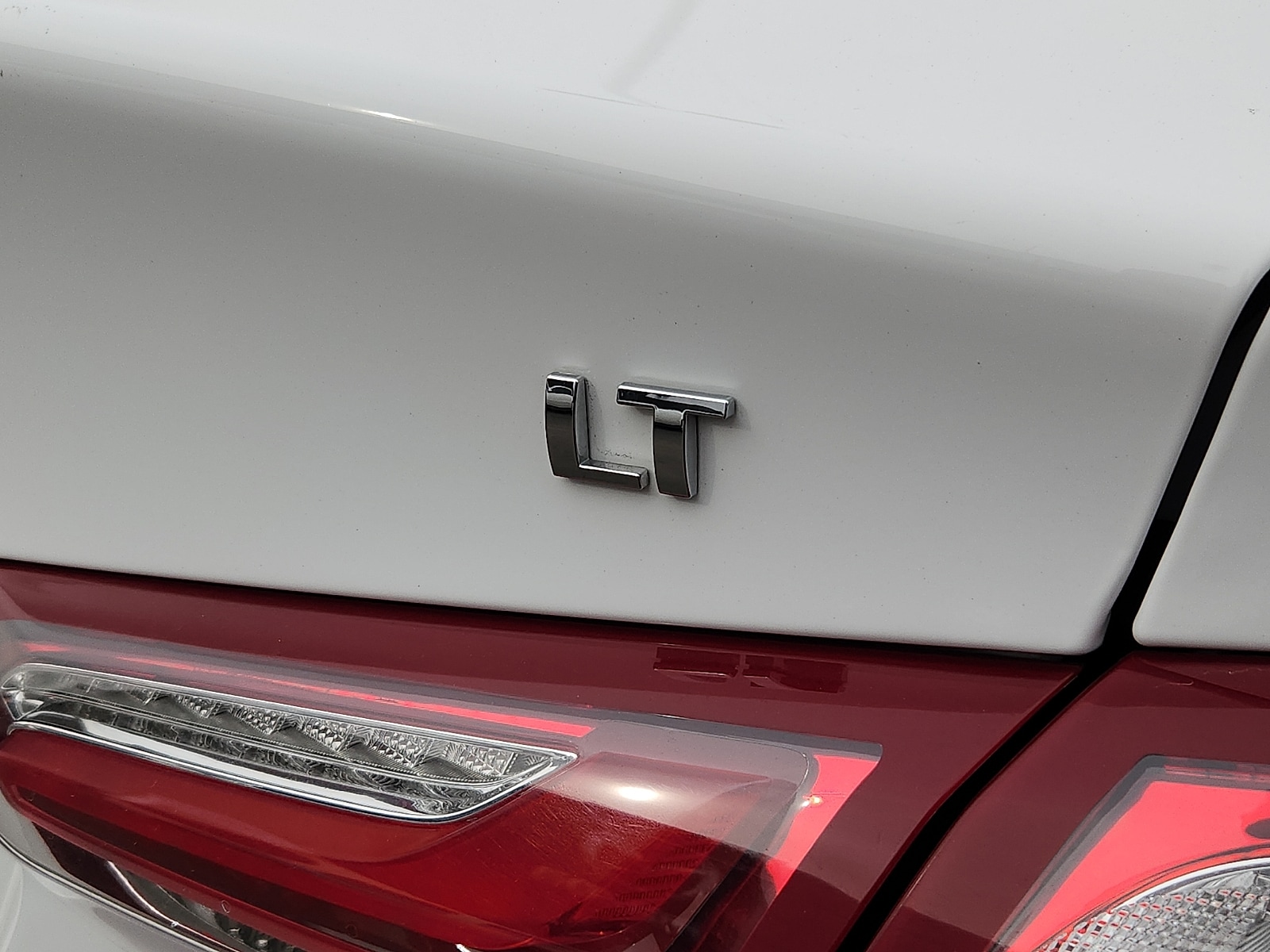 2024 Chevrolet Malibu 2LT - Photo 10