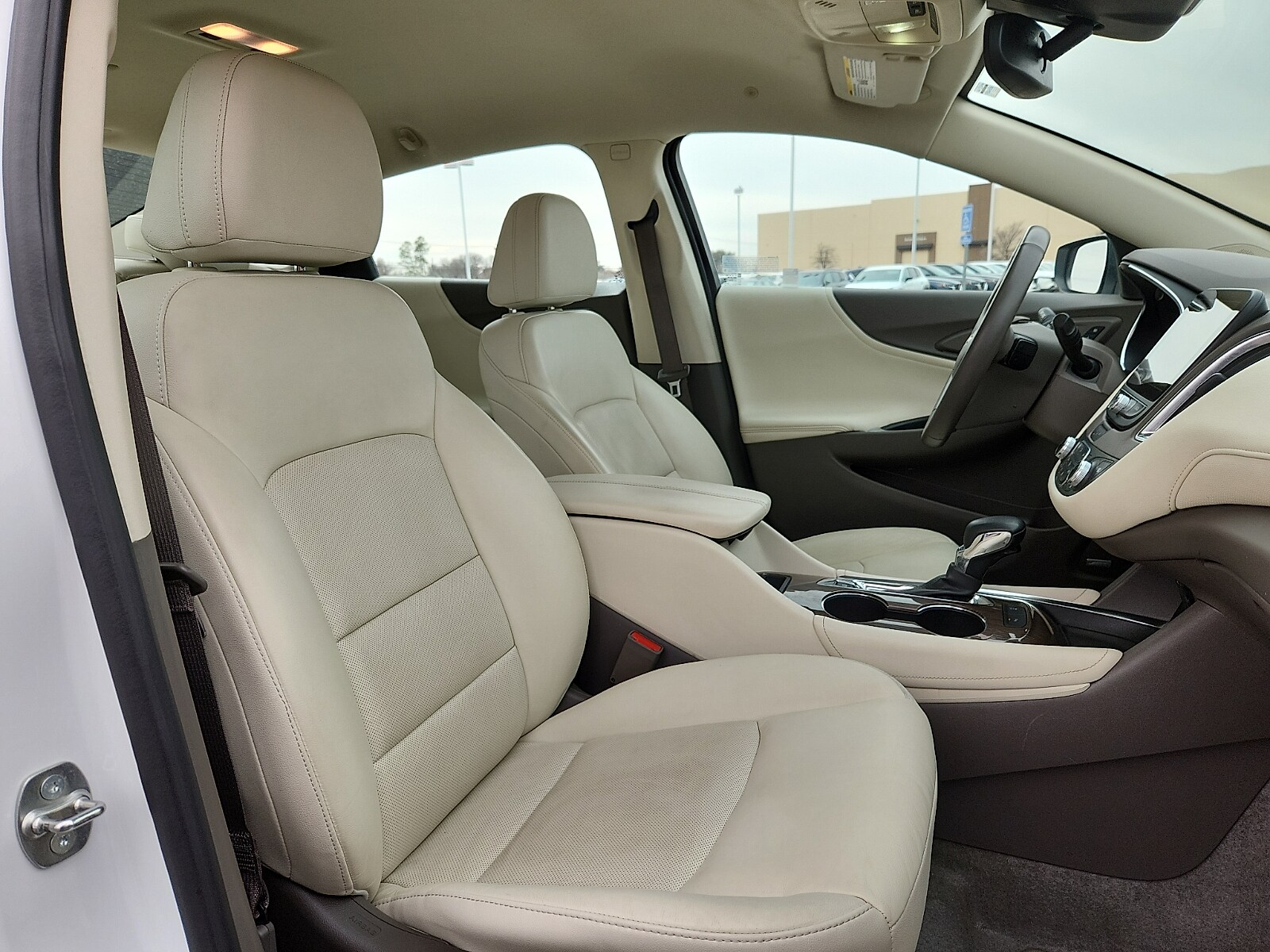 2024 Chevrolet Malibu 2LT - Photo 15