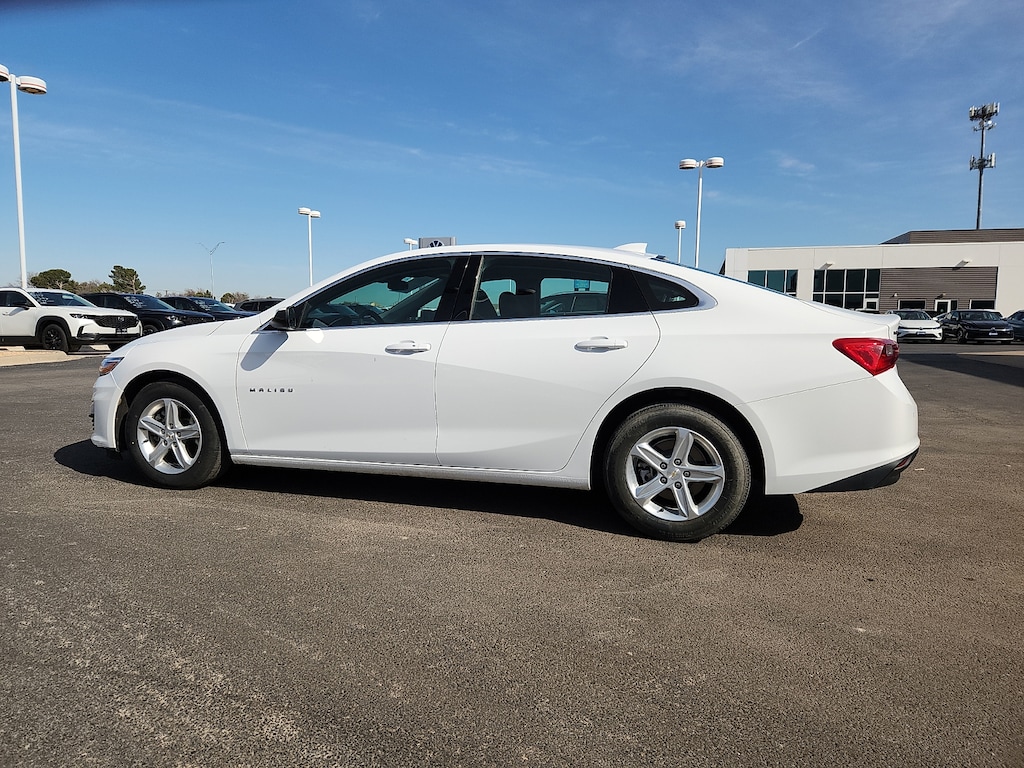 Used 2024 Chevrolet Malibu 1LT Sedan