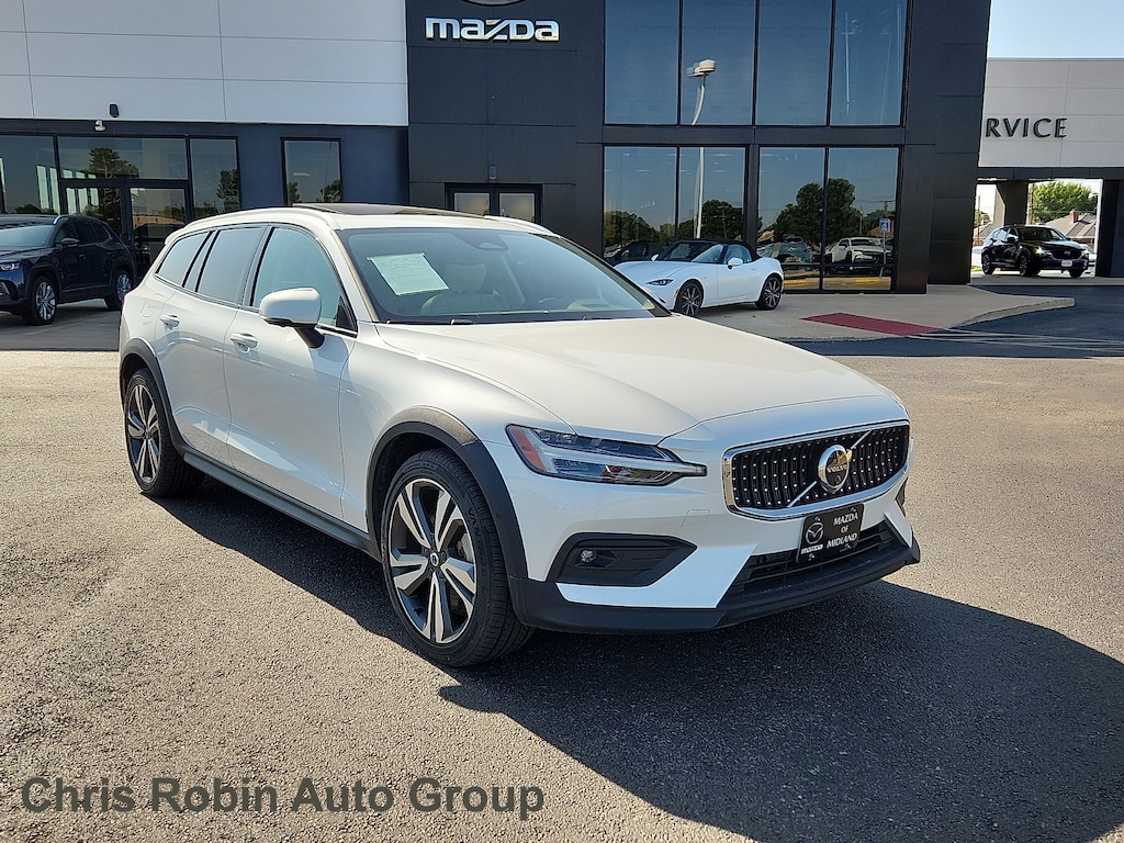 Used 2025 Volvo V60 Cross Country B5 Plus Wagon