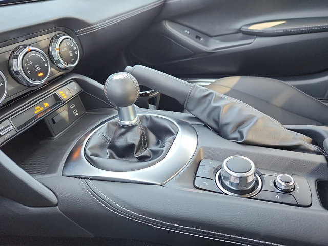 2026 Mazda MX-5 GT - Photo 20