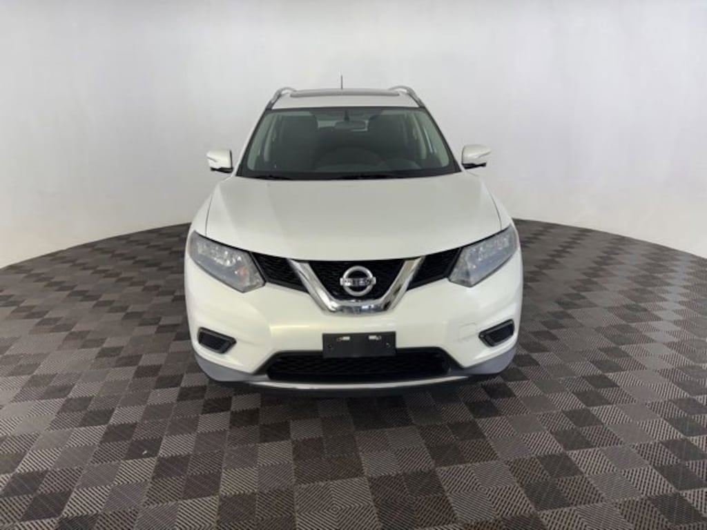 Used 2014 Nissan Rogue SV AWD SV