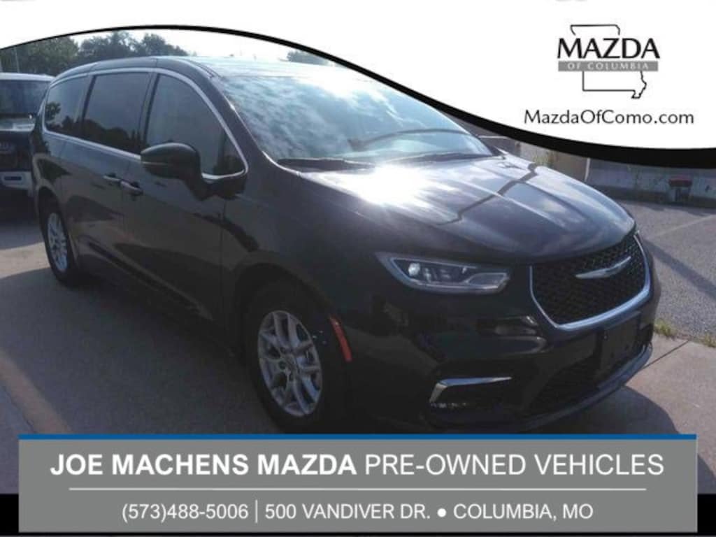 Used 2023 Chrysler Pacifica Touring L Touring L FWD