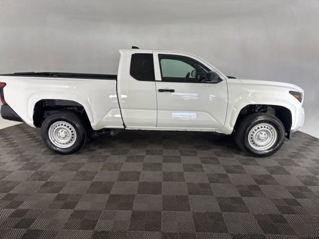 Used 2025 Toyota Tacoma 2WD SR SR XtraCab 6 Bed AT