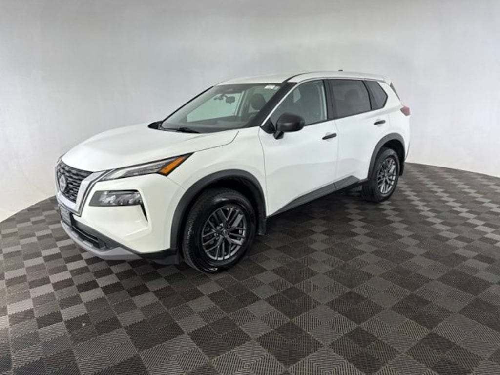Used 2023 Nissan Rogue S SUV