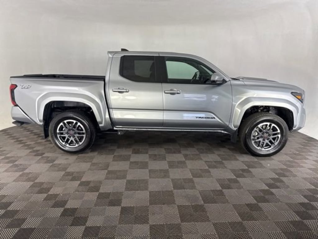 Used 2025 Toyota Tacoma 4WD TRD Sport TRD Sport Double Cab 5 Bed AT