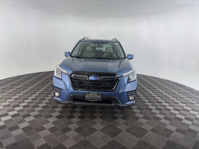 2023 Subaru Forester Limited photo 2