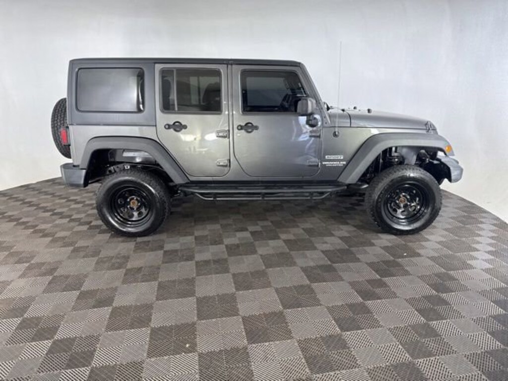 Used 2017 Jeep Wrangler Unlimited Sport Sport 4x4