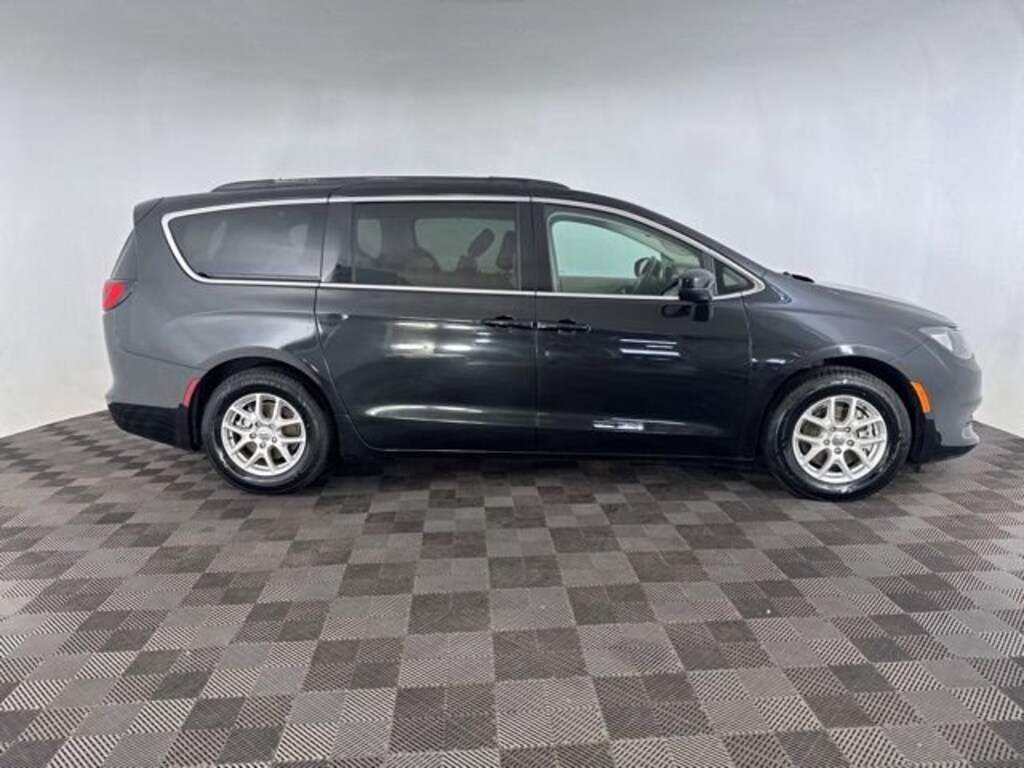 Used 2021 Chrysler Voyager LXI LXI FWD