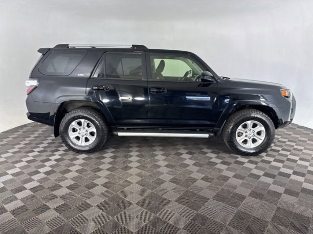 Used 2019 Toyota 4Runner SR5 SR5 4WD