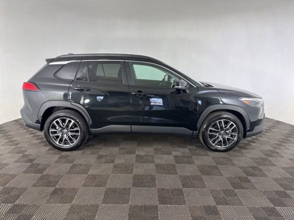 Used 2026 Toyota Corolla Cross XLE XLE 4WD