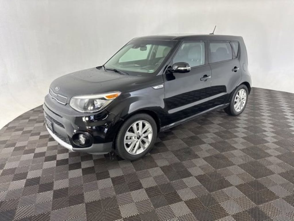 Used 2017 Kia Soul + + Auto
