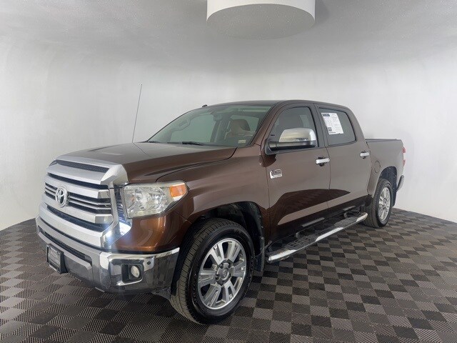 2017 Toyota Tundra 1794 Edition photo 3