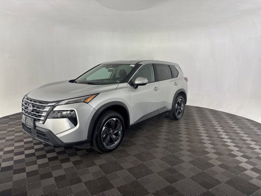 Used 2024 Nissan Rogue SV AWD SV