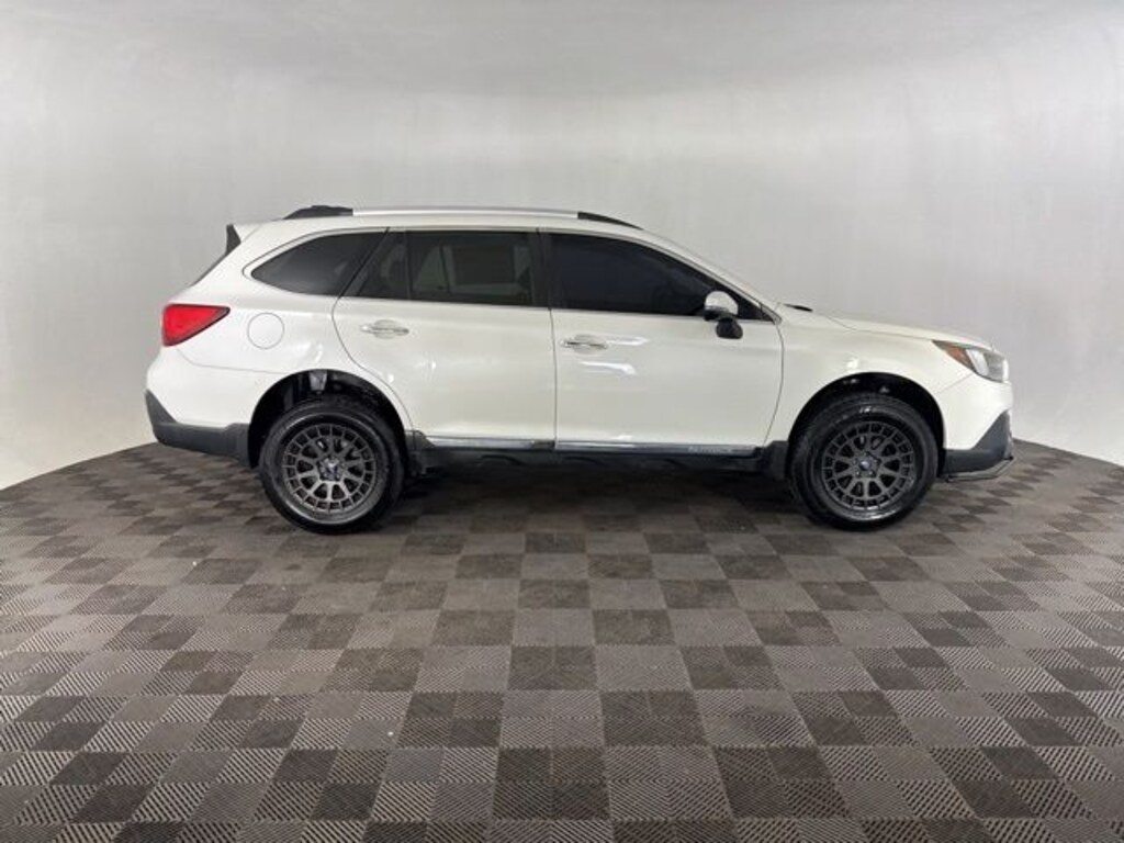 Used 2019 Subaru Outback Touring 3.6R Touring