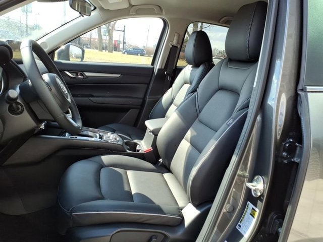 2025 Mazda CX-5 S Select Package - Photo 12
