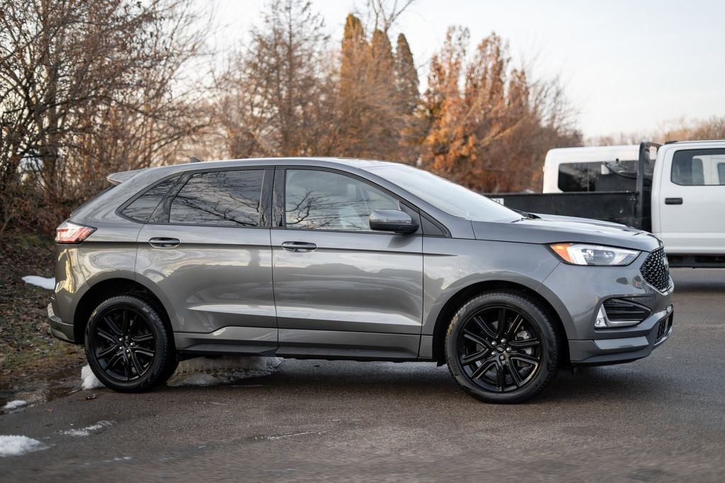 Used 2023 Ford Edge SUV