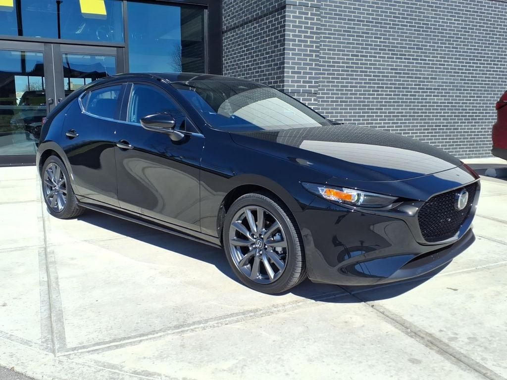2025 Mazda CX-3 Preferred 2.5 AT 5-Door SKYACTIV's photo