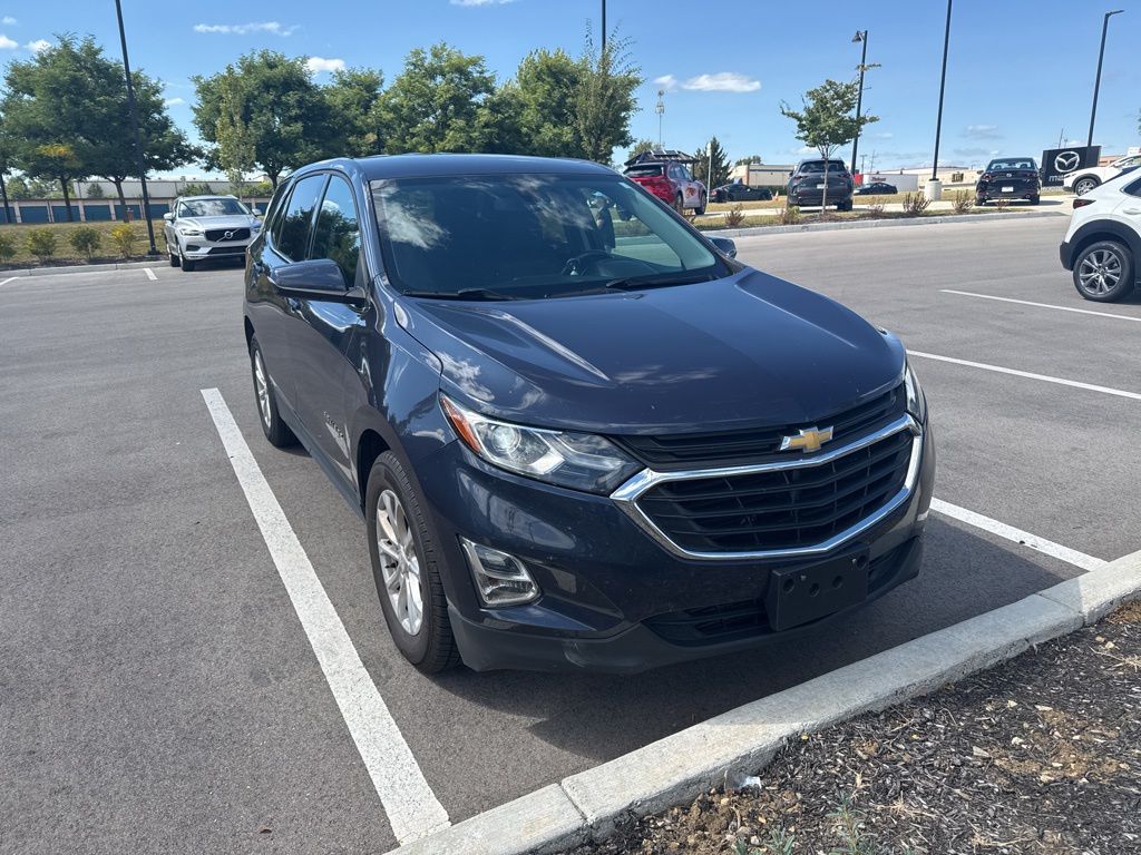 2018 Chevrolet Equinox photo 2