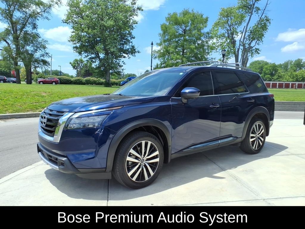 Used 2025 Nissan Pathfinder Platinum SUV