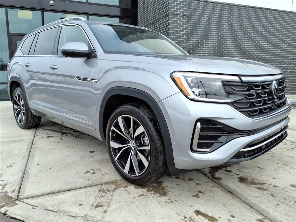 2024 Volkswagen Atlas SEL Premium R-Line's photo