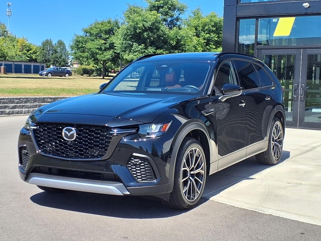 2025 Mazda CX-70 Plug-in Hybrid Premium Plus photo 2