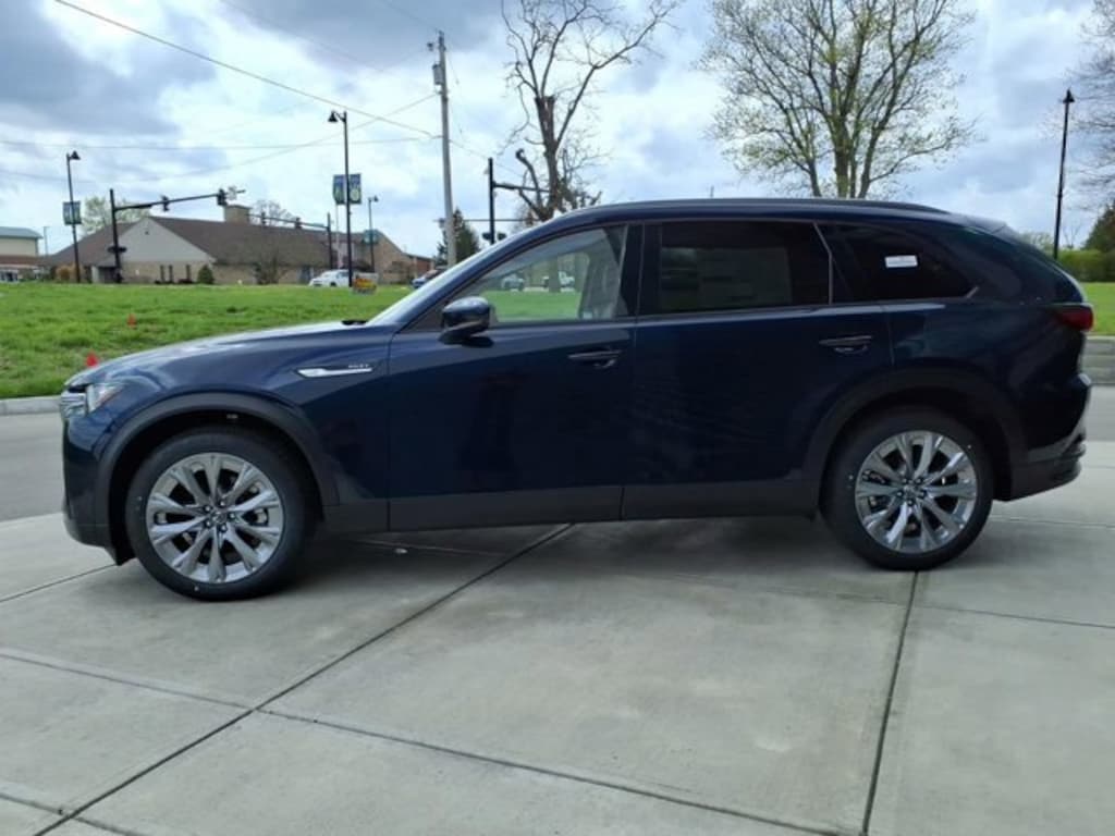 New 2026 Mazda CX-90 Plug-In Hybrid Preferred AWD Sport Utility